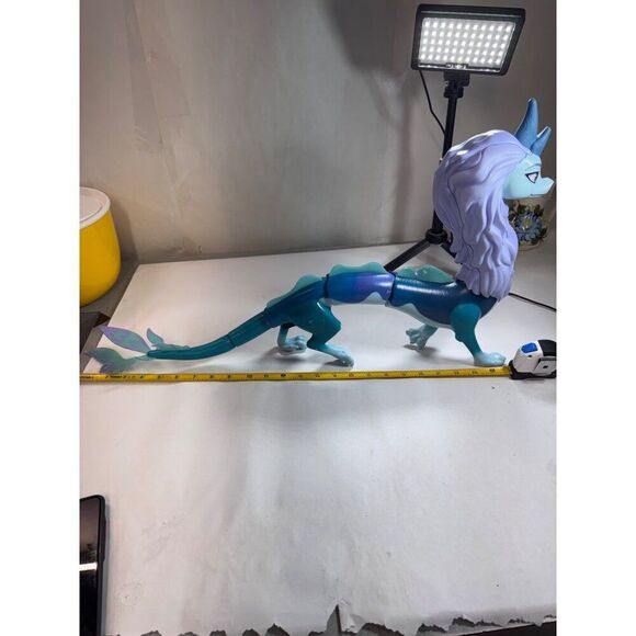 Disney Raya & The Last Dragon Sisu Figure Toy Articulated Legs Tail Purple & Tea - Picture 13 of 13